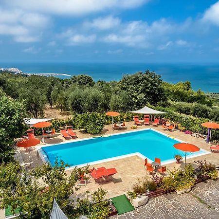 ローディ・ガルガーニコ Agriturismo Nardiniヴィラ エクステリア 写真