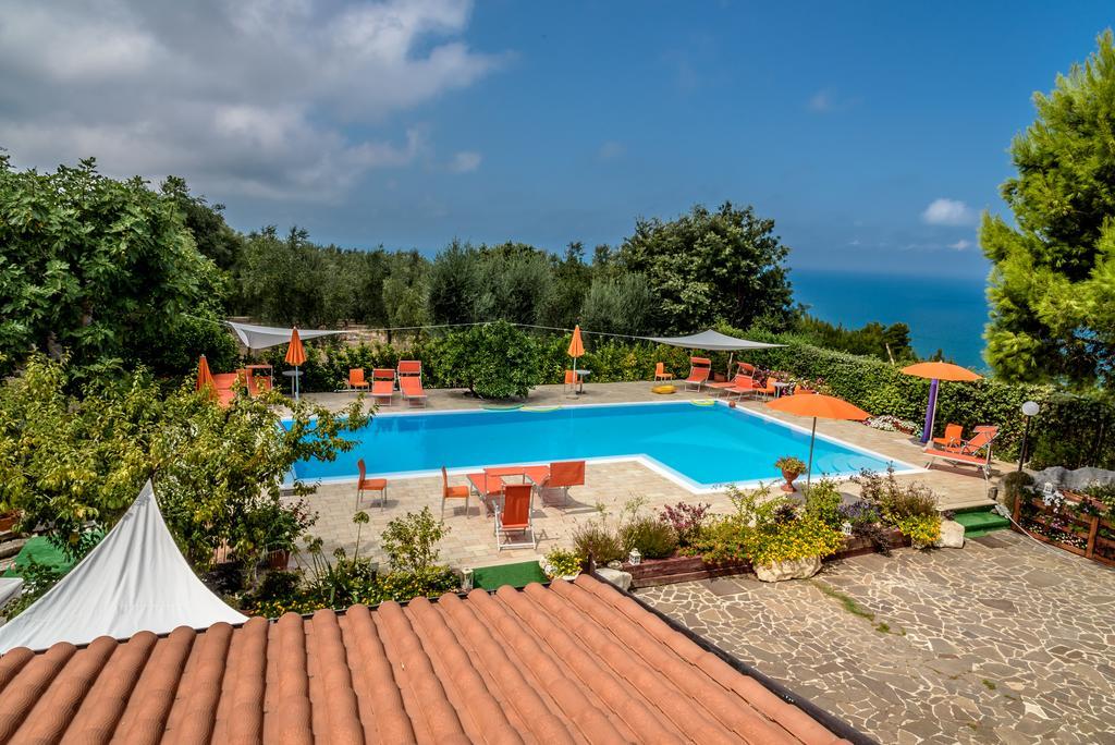 ローディ・ガルガーニコ Agriturismo Nardiniヴィラ エクステリア 写真