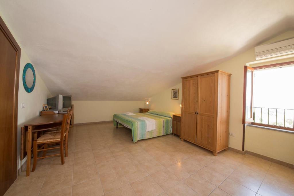 ローディ・ガルガーニコ Agriturismo Nardiniヴィラ 部屋 写真